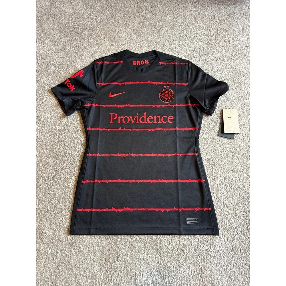 Portland Thorns Women’s Nike NWT NWSL Soccer Size Medium